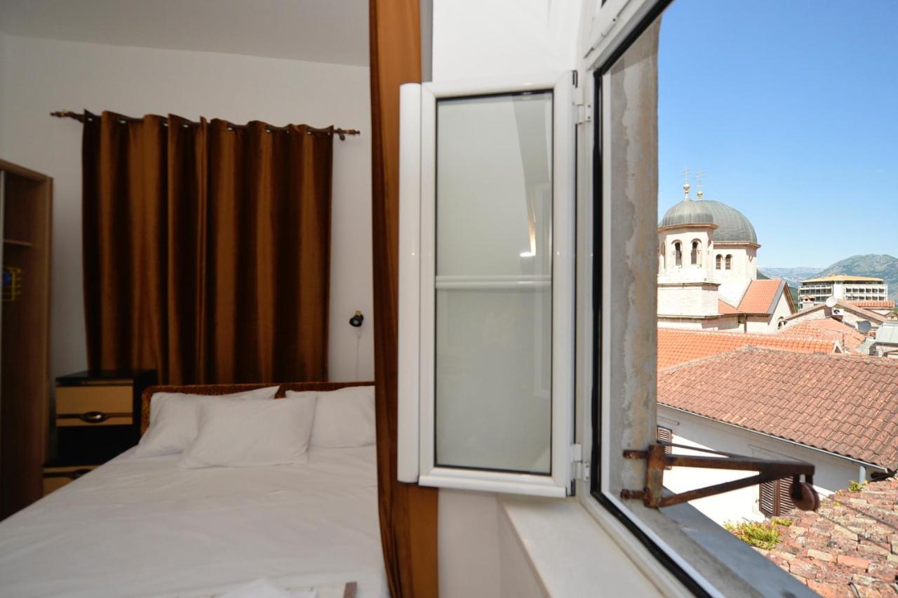 City View Apartment Cattaro Esterno foto